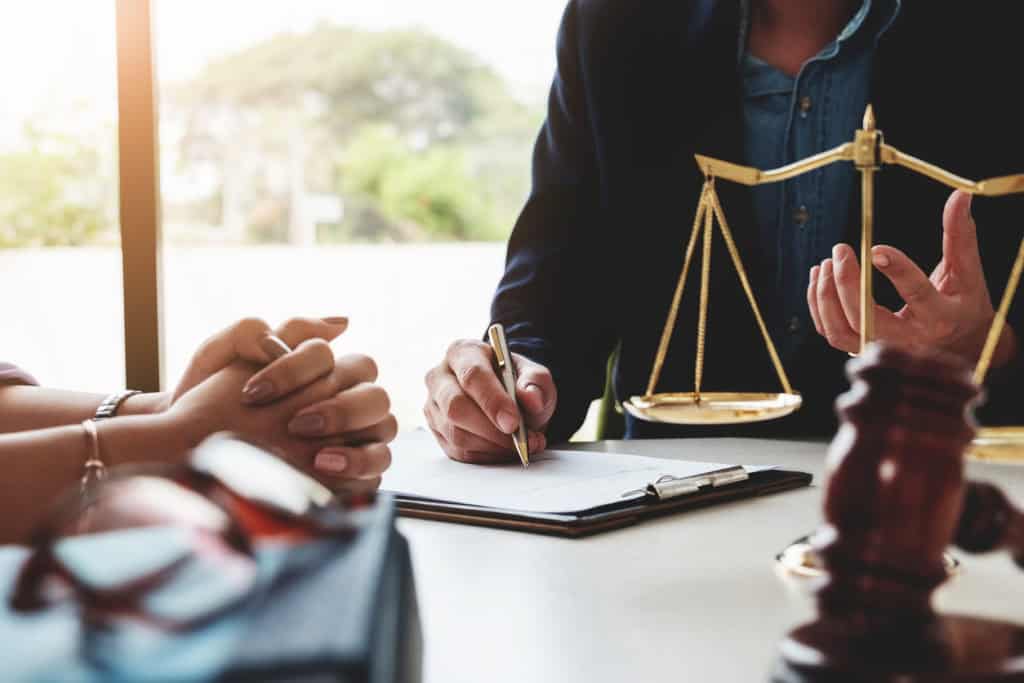 Court Applications vs. Mediation: A Less Stressful Path with EH Mediation Hertford